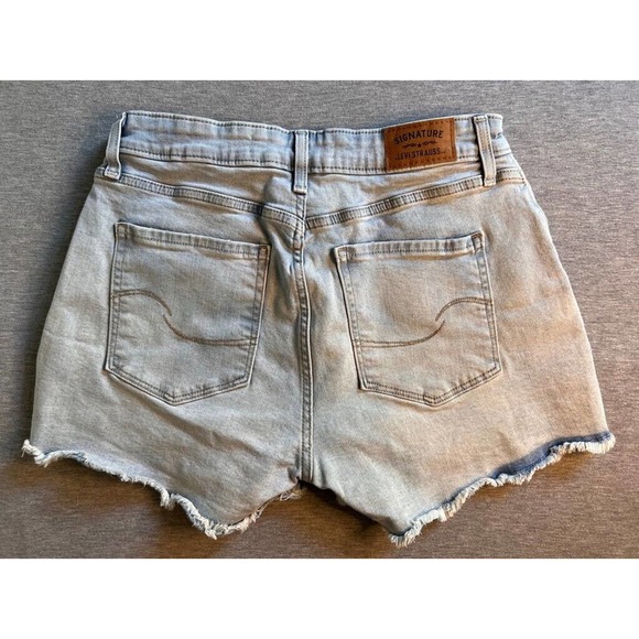Signature By Levi Strauss & Co. Womens High Rise Shorts Cut-Off Frayed Stretch 8 - Picture 9 of 10